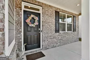 166 Woodbrook Trl, Newnan, GA 30265 - Photo 4