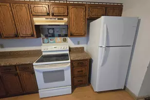 1685 Hunting Creek Dr SE, Conyers, GA 30013 - Photo 6