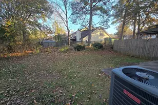 1685 Hunting Creek Dr SE, Conyers, GA 30013 - Photo 28