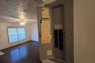 1685 Hunting Creek Dr SE, Conyers, GA 30013 - Photo 10