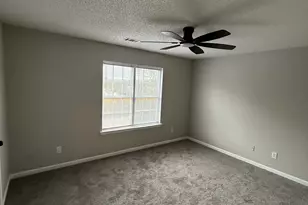 1607 Hallmark Hills Dr, Griffin, GA 30223 - Photo 20