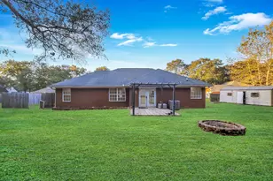 411 Oak Ln, Rincon, GA 31326 - Photo 6