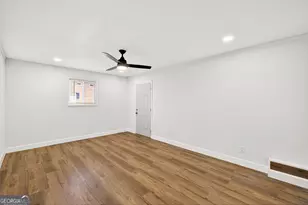 7336 Camelot Ct, Riverdale, GA 30296 - Photo 10