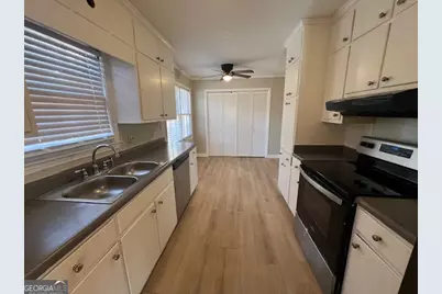 4713 Lattimore Drive, Macon, GA 31210 - Photo 14