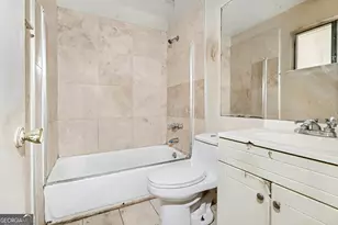 8865 Raven Dr, Jonesboro, GA 30238 - Photo 20