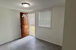 1012 Ada Ave NW, Atlanta, GA 30318 - Photo 8