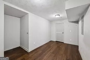 2562 Farley St, East Point, GA 30344 - Photo 22