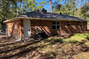 504 Martha Dr, Saint Marys, GA 31558 - Photo 2