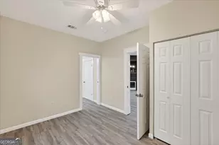 227 Glass St, Savannah, GA 31415 - Photo 18
