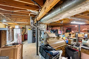 102 Hayes Cir, Rex, GA 30273 - Photo 36