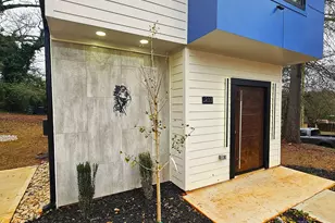 233 E Tinsley St, Griffin, GA 30223 - Photo 2