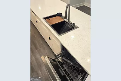 233 E Tinsley Street, Griffin, GA 30223 - Photo 10