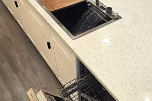 233 E Tinsley St, Griffin, GA 30223 - Photo 10