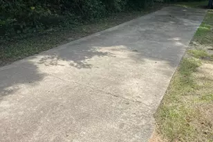 911 Ponce De Leon Circle S, Macon, GA 31206 - Photo 10