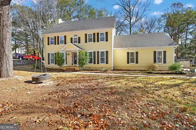 137 Senora Place, Macon, GA 31210 - Photo 2