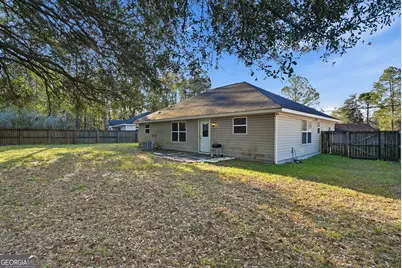 929 Pineland Avenue, Hinesville, GA 31313 - Photo 24