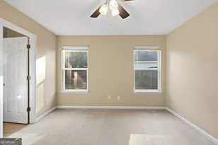 929 Pineland Ave, Hinesville, GA 31313 - Photo 14