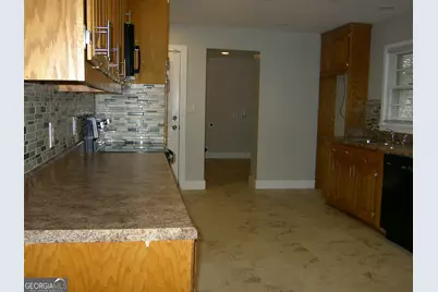 297 Decatur Road, McDonough, GA 30252 - Photo 10