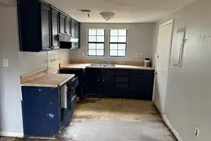 316 Edgewater Rd, Savannah, GA 31406 - Photo 8