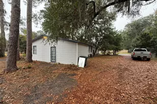 316 Edgewater Rd, Savannah, GA 31406 - Photo 2