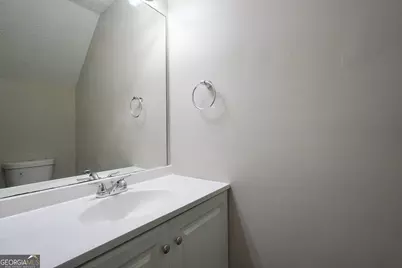 5702 Wells Circle, Stone Mountain, GA 30087 - Photo 16