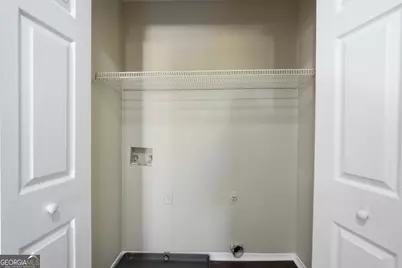 5702 Wells Circle, Stone Mountain, GA 30087 - Photo 18