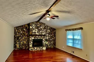 1366 Zebulon Rd, Griffin, GA 30224 - Photo 2