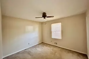 1366 Zebulon Rd, Griffin, GA 30224 - Photo 6