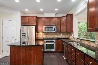 3282 Ferncliff Lane, Atlanta, GA 30324 - Photo 10