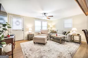 195 Wimberly Dr, Jeffersonville, GA 31044 - Photo 8