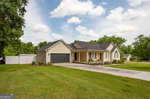 1157 Tanner Cir, Blackshear, GA 31516 - Photo 4