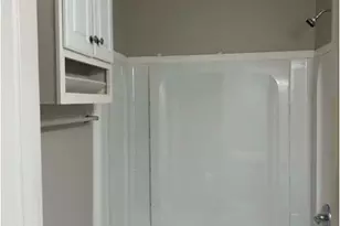 5548 Pineridge Ct, Forest Park, GA 30297 - Photo 4