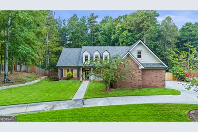 150 Oak Manor, Fayetteville, GA 30214 - Photo 2