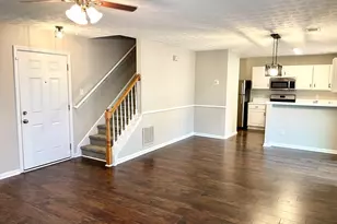 650 Windcroft Cir NW, Acworth, GA 30101 - Photo 4