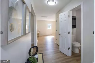 833 Oakview Trace, Atlanta, GA 30349 - Photo 4