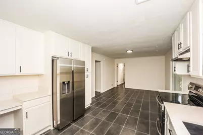 5726 Southwick Court SW, Atlanta, GA 30349 - Photo 16