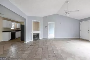 1050 Longview Trail, Griffin, GA 30223 - Photo 4