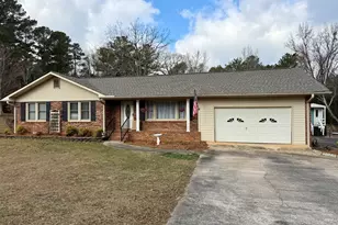 1752 Athens Hwy, Elberton, GA 30635 - Photo 1