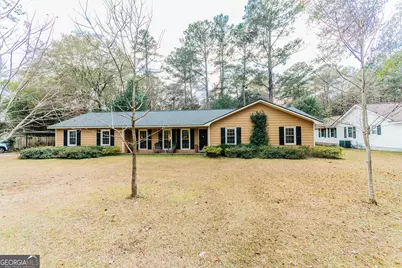 1009 N Davis Drive, Perry, GA 31069 - Photo 2