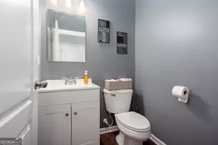 1545 Reel Lake Dr SW, Atlanta, GA 30331 - Photo 6