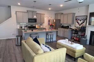 7539 Knoll Hollow Rd, Lithonia, GA 30058 - Photo 6