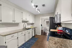 102 Westfield Dr, Warner Robins, GA 31093 - Photo 26