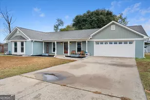102 Westfield Dr, Warner Robins, GA 31093 - Photo 2