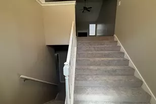 7455 Royal Ct, Riverdale, GA 30296 - Photo 4