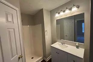 7455 Royal Ct, Riverdale, GA 30296 - Photo 12