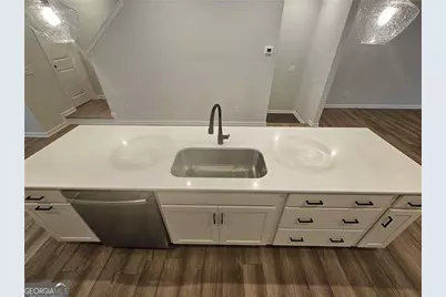 2859 Beacon Bend Crossing, Lawrenceville, GA 30043 - Photo 10