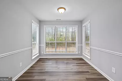 193 Kingsbrook Circle, Newnan, GA 30265 - Photo 16