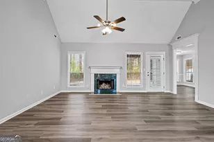 193 Kingsbrook Cir, Newnan, GA 30265 - Photo 14