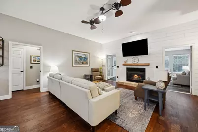 237 Cardinal Circle W, Saint Marys, GA 31558 - Photo 10