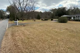 451 Underwood St, Milledgeville, GA 31061 - Photo 6